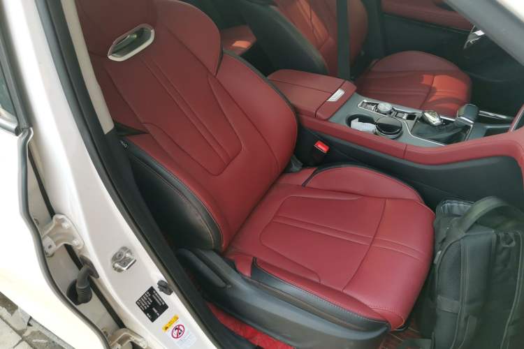 Used Changan CS75 PLUS 2022 1.5T Automatic Luxury Model
