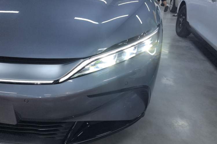 Used BYD Han 2023 EV Champion Edition 605KM Front-Drive Premium Model
