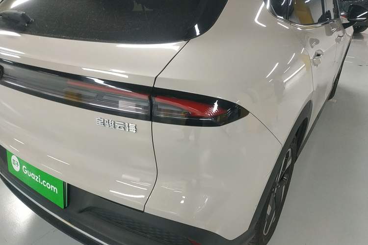 Used Baojun Yunhai 2024 600km Pure Electric Version
