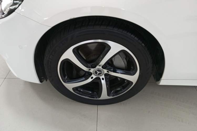 Used Mercedes-Benz E-Class 2017 Restyled E 300 Sport Edition