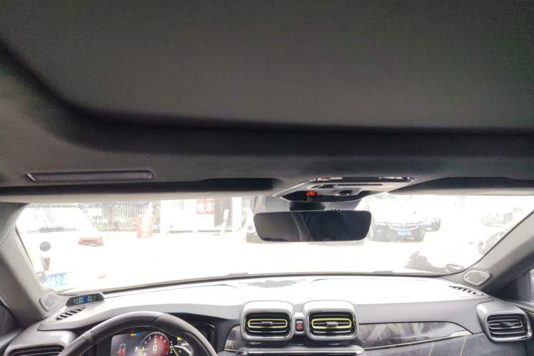 Used Lynk & Co 03 2019 03+ 2.0TD Automatic Wind-Chasing Edition
