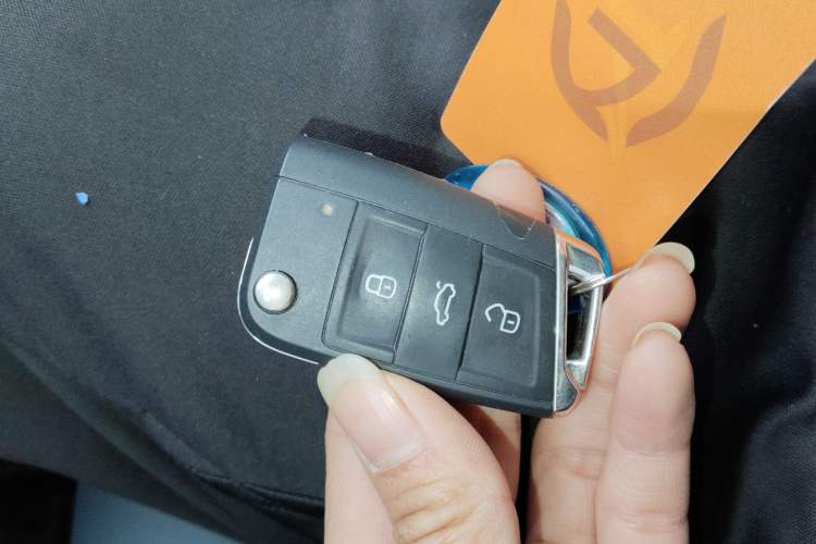 Used Volkswagen Tharu 2024 300TSI Two-Wheel-Drive Moon Luxury Edition