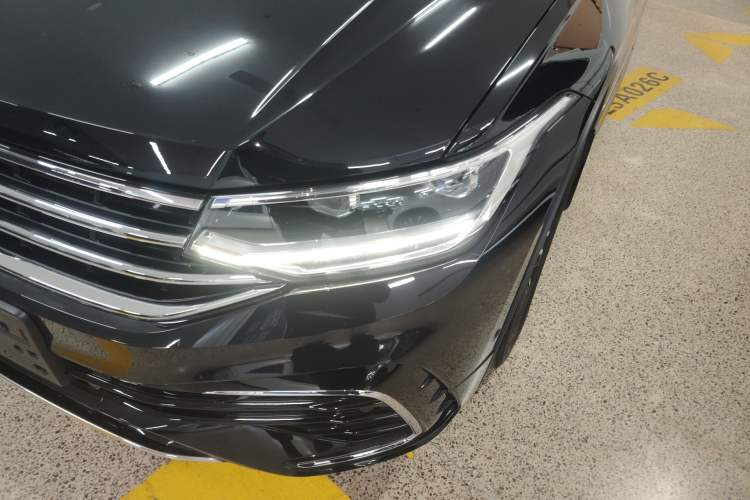 Used Volkswagen Tiguan L 2022 330TSI Automatic Two-Wheel Drive R-Line Enhanced Edition
