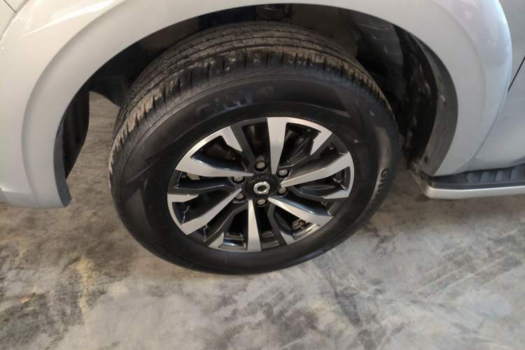 Used Great Wall Poer 2023 2.0T Passenger Version Automatic Diesel 4x4 Comfort Trim – GW4D20M