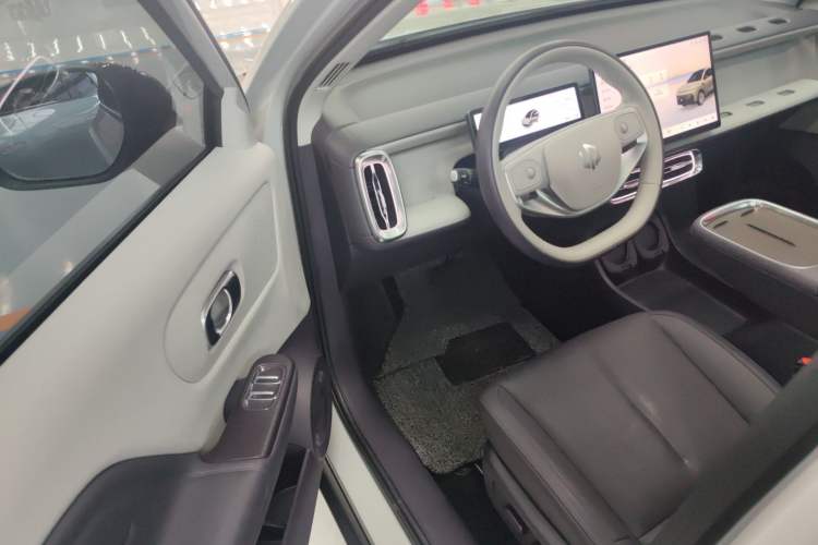 Used Leapmotor B10 2025 510 Joyful Edition
