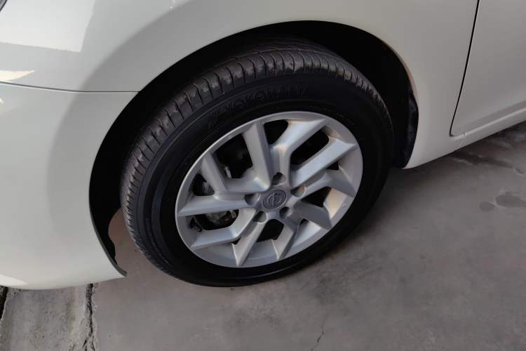 Used Nissan Tiida 2021 1.6L CVT Cool Edition
