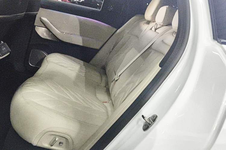 Used Nio ES6 2025 75 kWh
