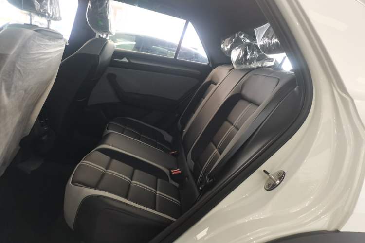 Used Volkswagen T-ROC 
