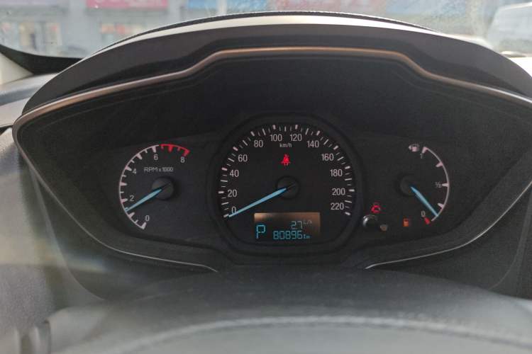 Used Ford Escort 2015 1.5L Automatic Comfort Model
