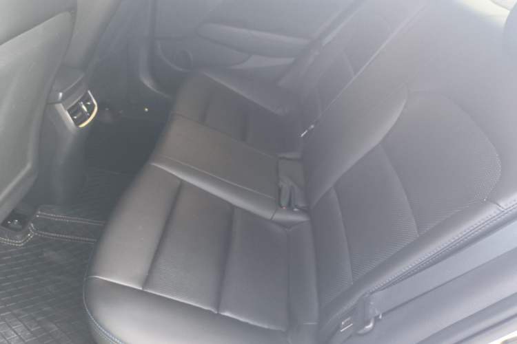 Used Hyundai Elantra 2018 1.4T Dual-Clutch Xuan Dong · Dynamic Edition