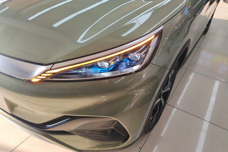 Used BYD Yuan PLUS 2022 430 km Luxury Version
