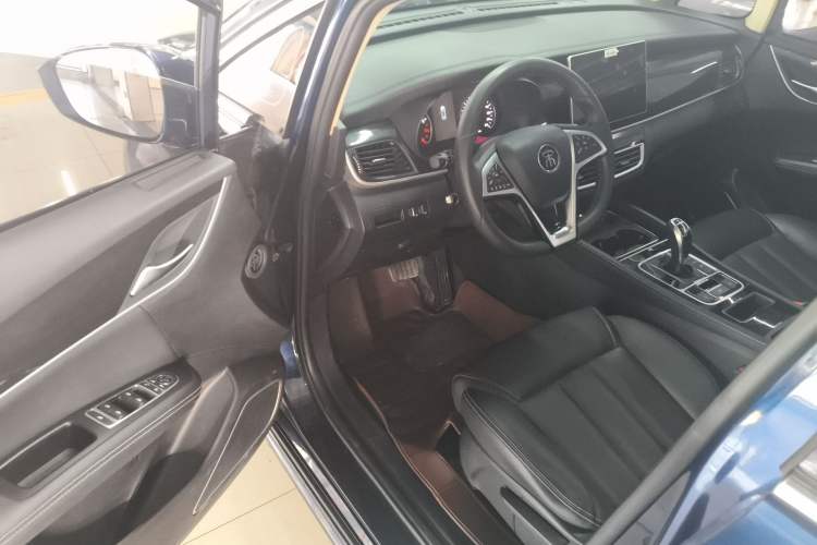 Used BYD Song MAX 2019 1.5T Automatic Smart Connect Ruiyi Sunroof Version 6 Seats China VI Standard