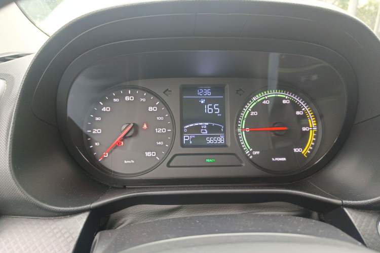 Used Roewe Clever 2021 302 km New Four-Seater Super-Efficient Version
