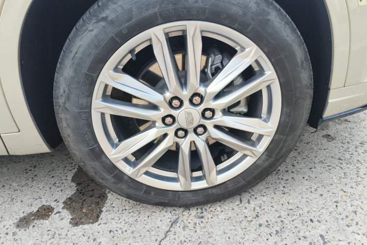 Used Cadillac XT6 2022 2.0T Six-Seater Four-Wheel-Drive Luxury Standard Edition