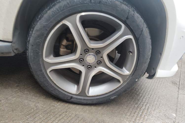 Used Mercedes-Benz GLK-Class 2015 GLK 300 4MATIC Fashion Edition Ultimate Version