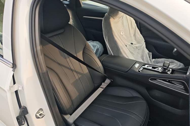 Used Geely Auto Preface 
