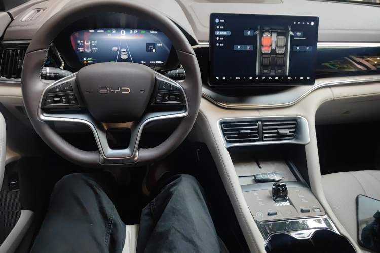 Used BYD Song PLUS New Energy 2025 DM-i 112KM Prestige Model