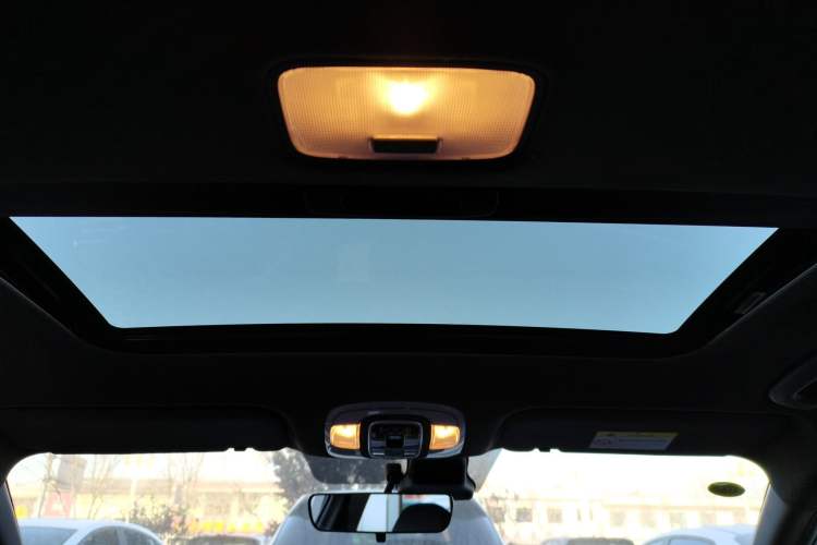 Used Hyundai Elantra 2022 1.5L CVT LUX Prestige Edition