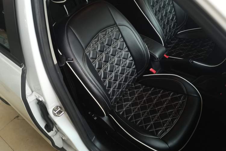 Used Volkswagen Lavida 2017 1.6L Automatic Fashion Edition
