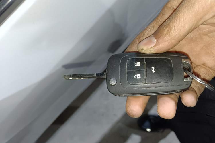 Used Chevrolet Monza 2021 320 Automatic Enjoyment Sunroof Edition
