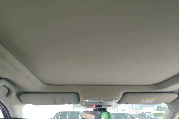 Used Renault Koleos 2018 2.0L Two-Wheel-Drive Luxury Edition