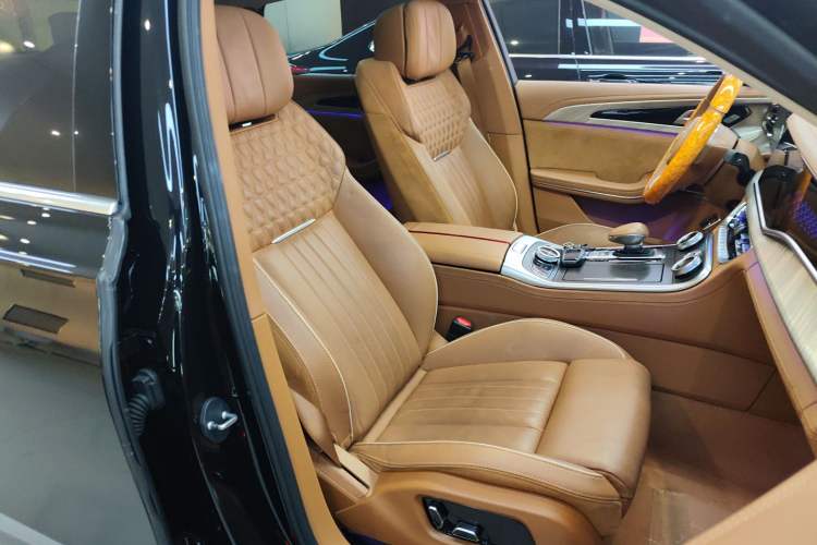 Used Hongqi H9 2022 2.0T Smart Connect Flagship Edition
