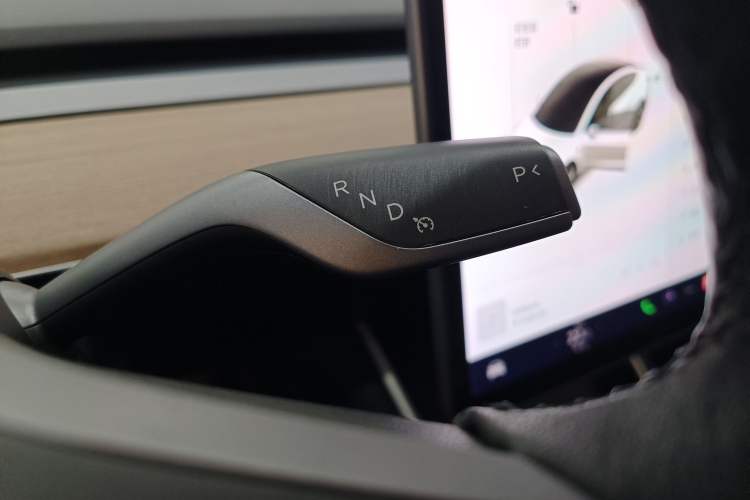 Used Tesla Model 3 2019 Standard Range Rear-Wheel Drive Upgraded Version (52 kWh)
