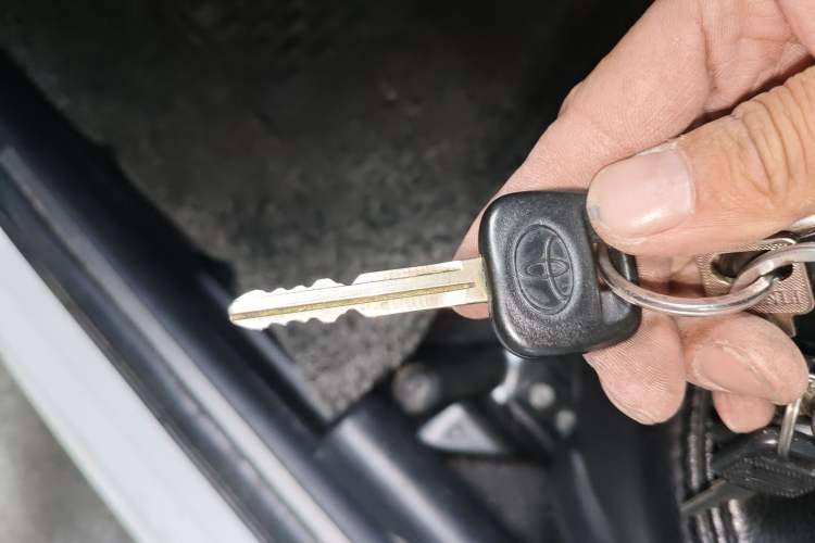 Used Toyota YARiS L 2017 1.5E CVT Dynamic Edition
