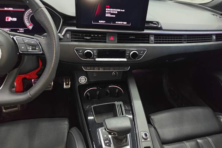 Used Audi A4L 2024 40 TFSI Luxury Dynamic Edition