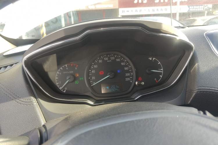 Used Ford Escort 2017 Happiness Edition 1.5L Automatic Fashion Version
