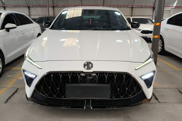 Used MG 5 Scorpio 2022 1.5T Trophy Sport Luxurious Edition
