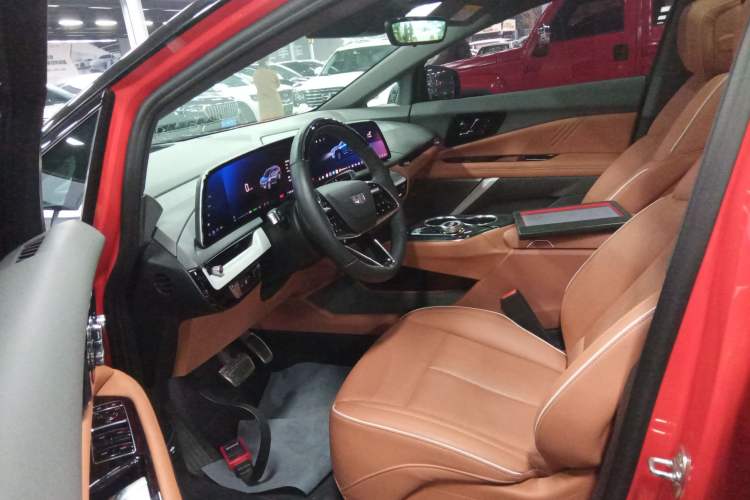 Used Cadillac OPTIQ 2024 Four-Wheel Drive Long-Range Version