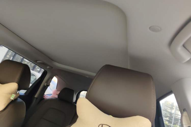 Used Honda CR-V 2023 240TURBO Two-Wheel Drive Smart Edition 5 Seats
