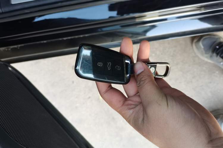 Used Volkswagen Magotan 2021 330TSI DSG 30th Anniversary Edition