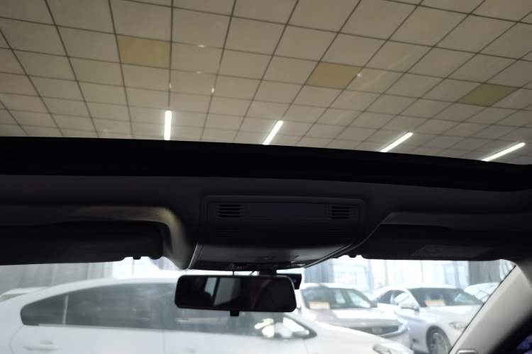 Used Volkswagen Sagitar 2021 280TSI DSG Excellence Edition
