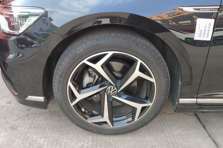 Used Volkswagen Magotan 2023 2 Million Units Commemorative Edition 330TSI DSG Luxury Version
