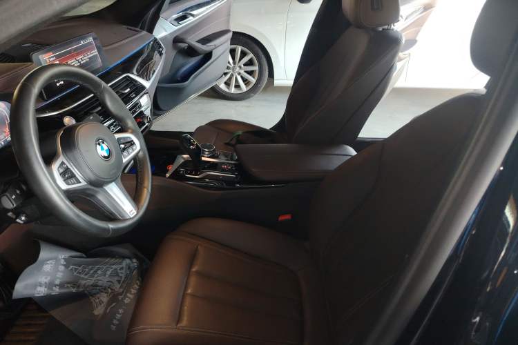 Used BMW 5 Series 2020 525Li M Sport Package