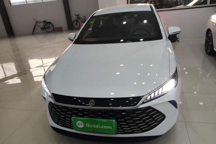 Used BYD Qin PLUS 2025 DM-i Smart Drive 55KM Leading Model
