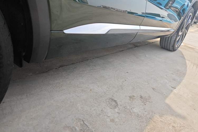 Used Geely Auto Monjaro L 2025 Dongfang Yao 2.0TD Automatic All-Wheel-Drive Wangyue Edition
