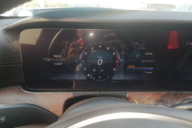 Used Mercedes-Benz E-Class 2018 Facelifted E 300 L Stylish Version
