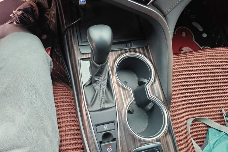 Used Toyota Camry 2019 Revised Version 2.0G Luxury Edition