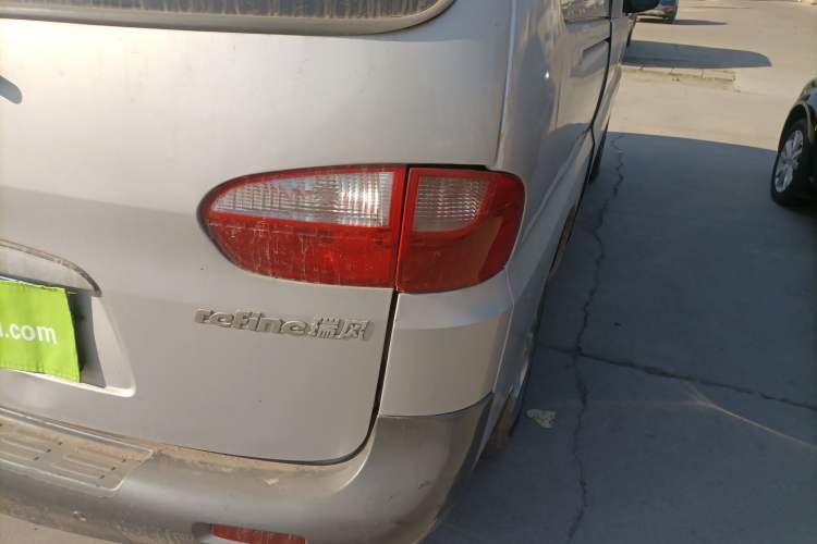 Used  Refine 2011 2.0L Shuttle Gasoline Comfort Edition HFC4GA3
