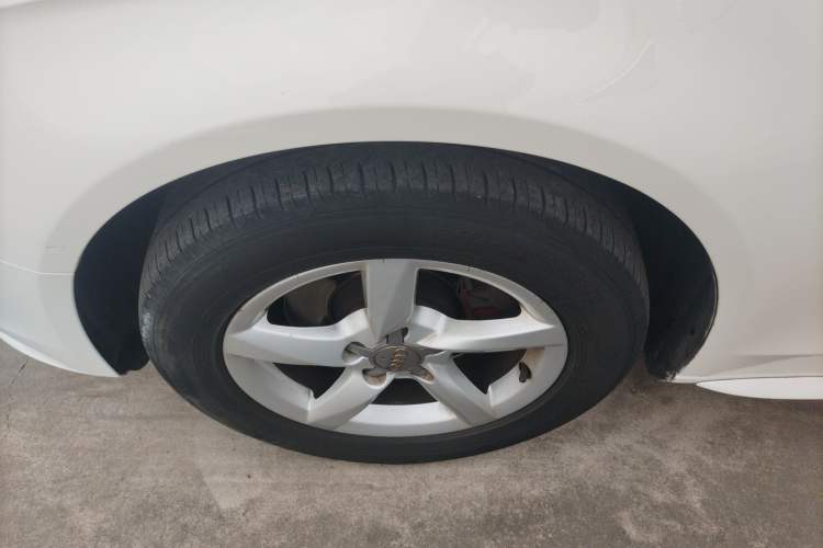 Used Audi A4L 2013 35 TFSI Automatic Comfort Model
