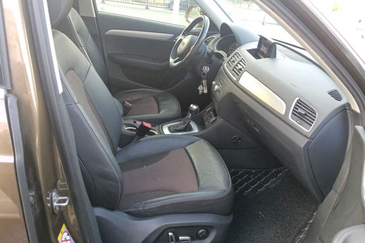 Used Audi Q3 2016 30 TFSI Fashion Model
