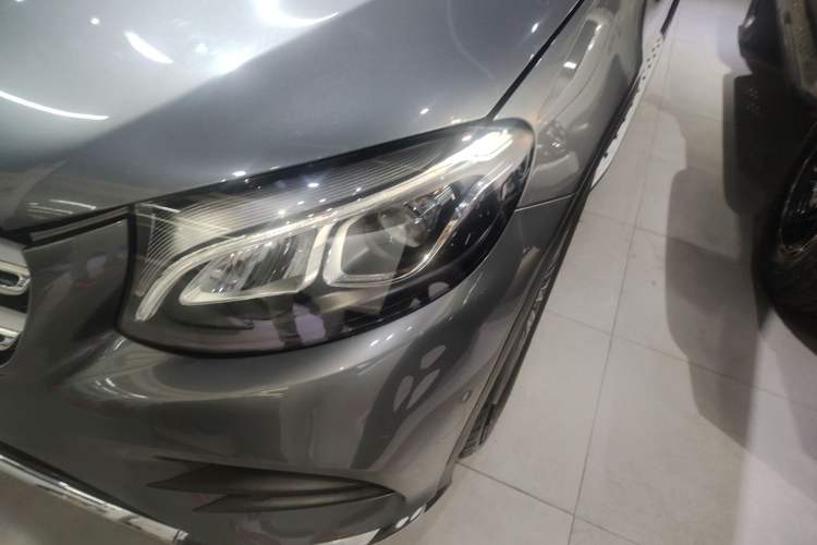 Used Mercedes-Benz GLC 2017 GLC 260 4MATIC Dynamic Edition
