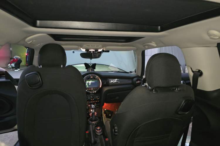 Used MINI MINI 2014 1.5T COOPER Excitement
