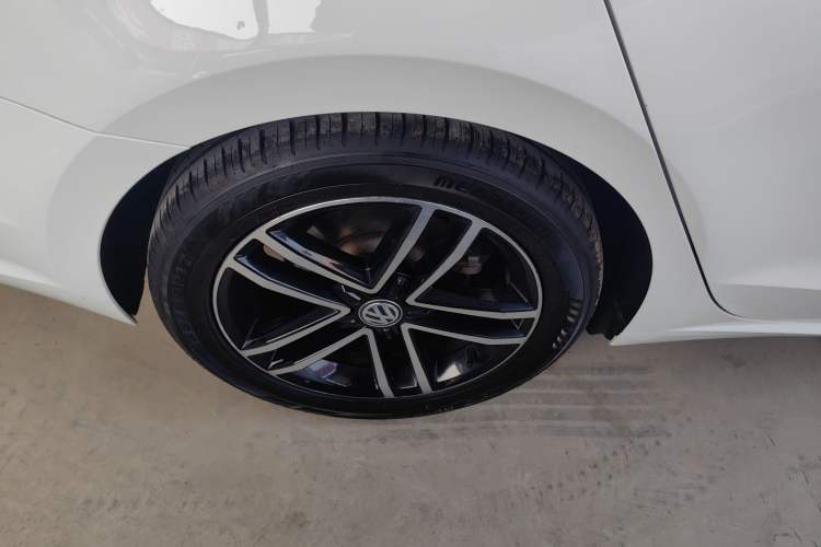 Used Volkswagen Lamando 2021 280TSI DSG Comfort Edition
