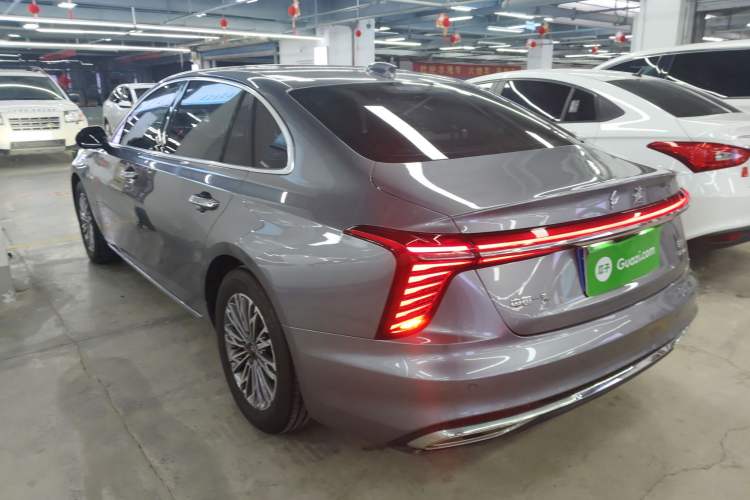 Used Hongqi H5 2023 2.0T Automatic Smart Connect Flagship Edition
