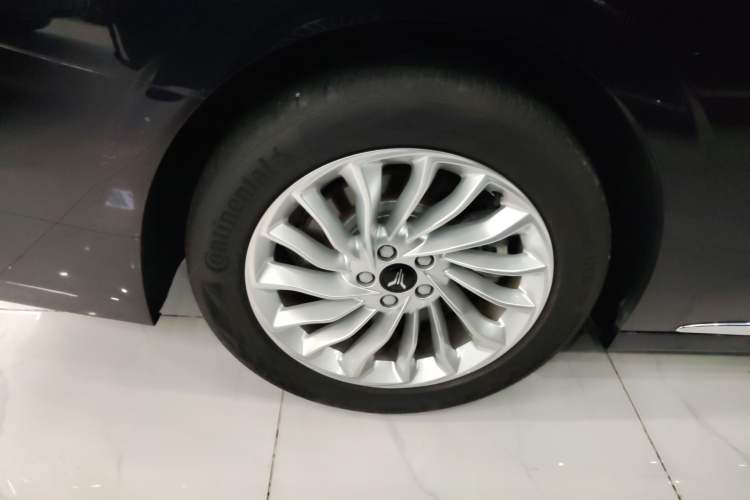 Used VOYAH Dream 2024 EV Long-Range Premium Edition