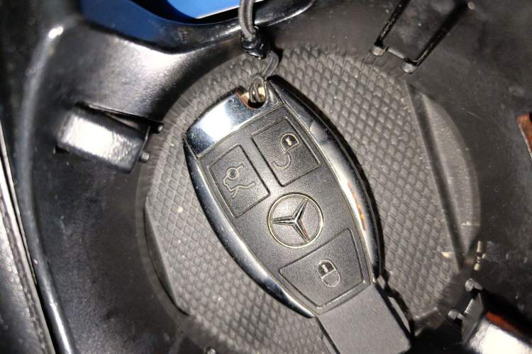 Used Mercedes-Benz C-Class 2017 Facelift C 200 L Sport Edition